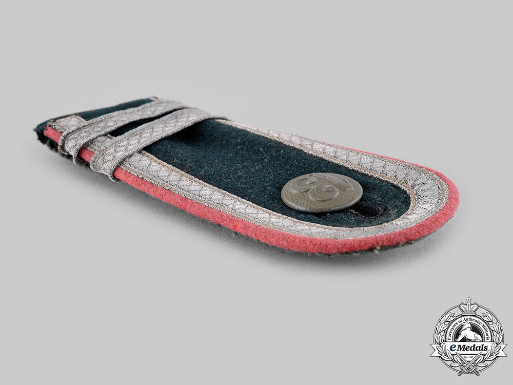 germany,_heer._a_fahnenjunker_shoulder_strap_m19_17275