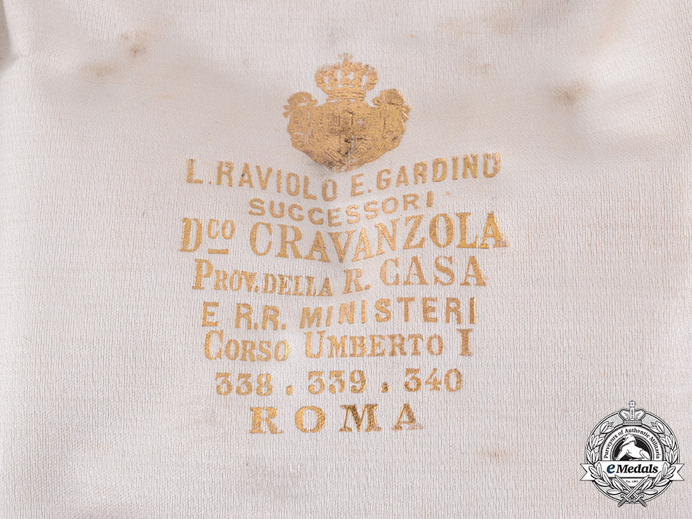 italy,_kingdom._a_military_order_of_savoy,_i_class_grand_cross_case,_c.1940_m19_18388