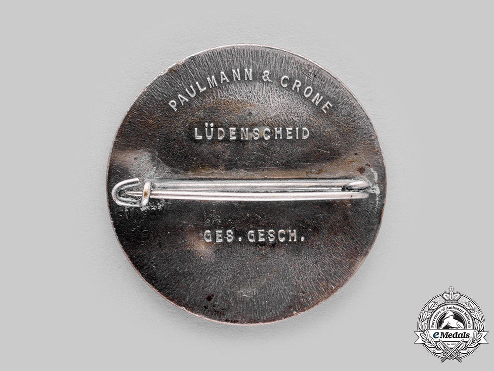 germany,_third_reich._a1933-1934_winterhilfswerk_campaign_donor’s_appreciation_badge_by_paulmann&_crone_m19_18452_1