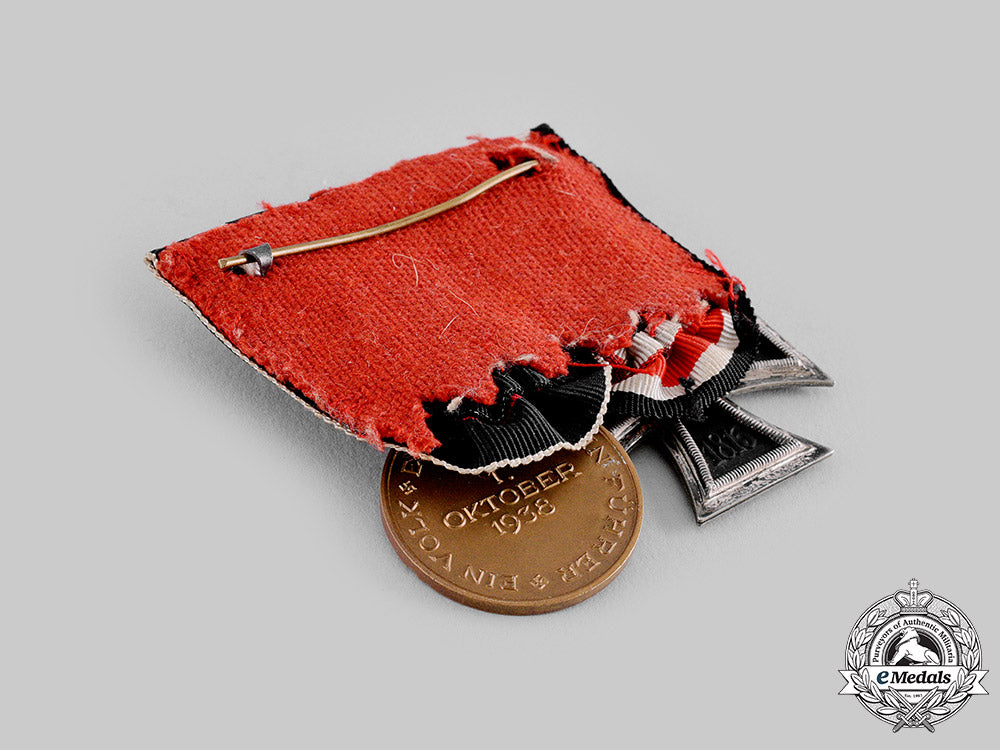 germany,_wehrmacht._an_ek_ii_class_medal_pair_m19_18503_1_1_2