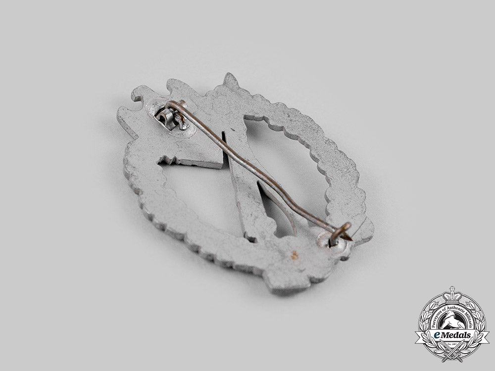 germany,_wehrmacht._an_infantry_assault_badge_in_silver_m19_18538