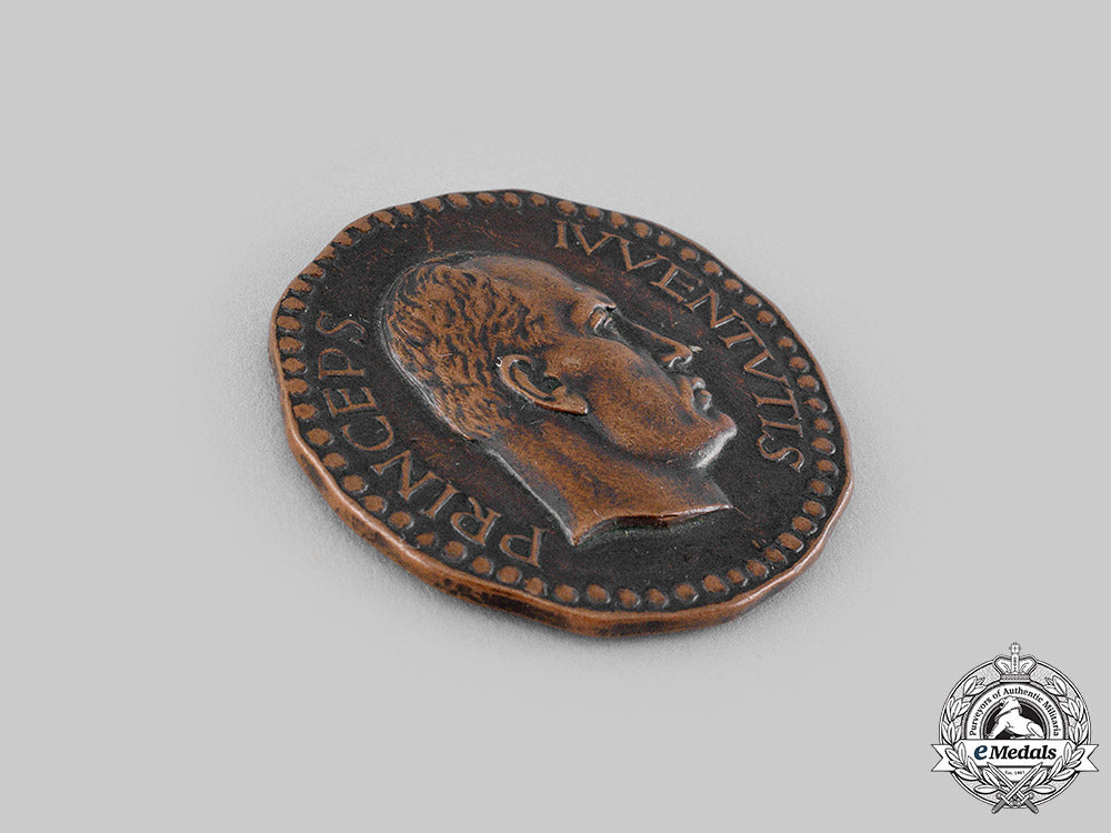 italy,_kingdom._a_tenth_year_fascist_university_groups(_guf)_littoriali_medal_m19_19394