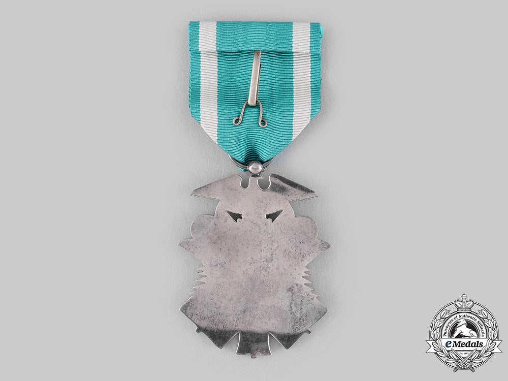 japan,_empire._an_order_of_the_golden_kite,_vii_class,_c.1940_m19_19856