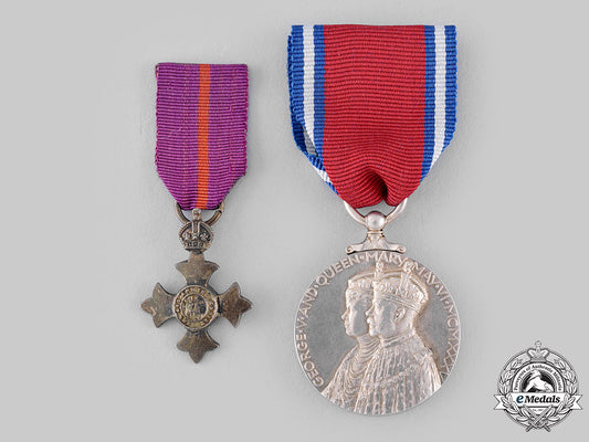 united_kingdom._two_medals&_awards_m19_20214