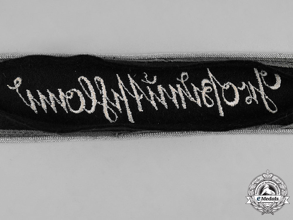 germany,_heer._a_panzer_grenadier_division_großdeutschland_cuff_title,_third_pattern_m19_2023_1