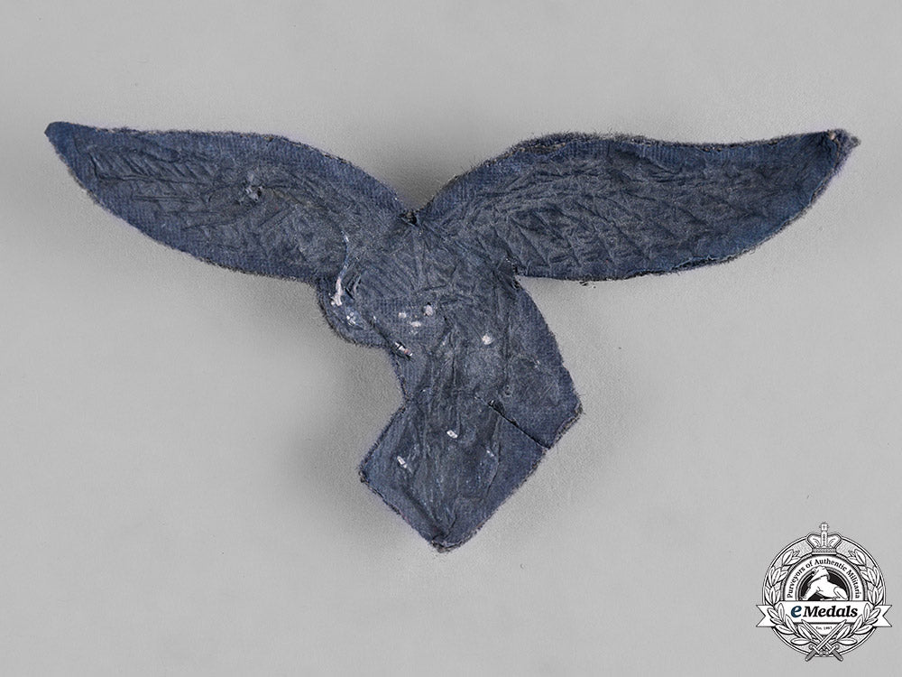 germany,_luftwaffe._an_officer’s_cap_eagle_m19_2071