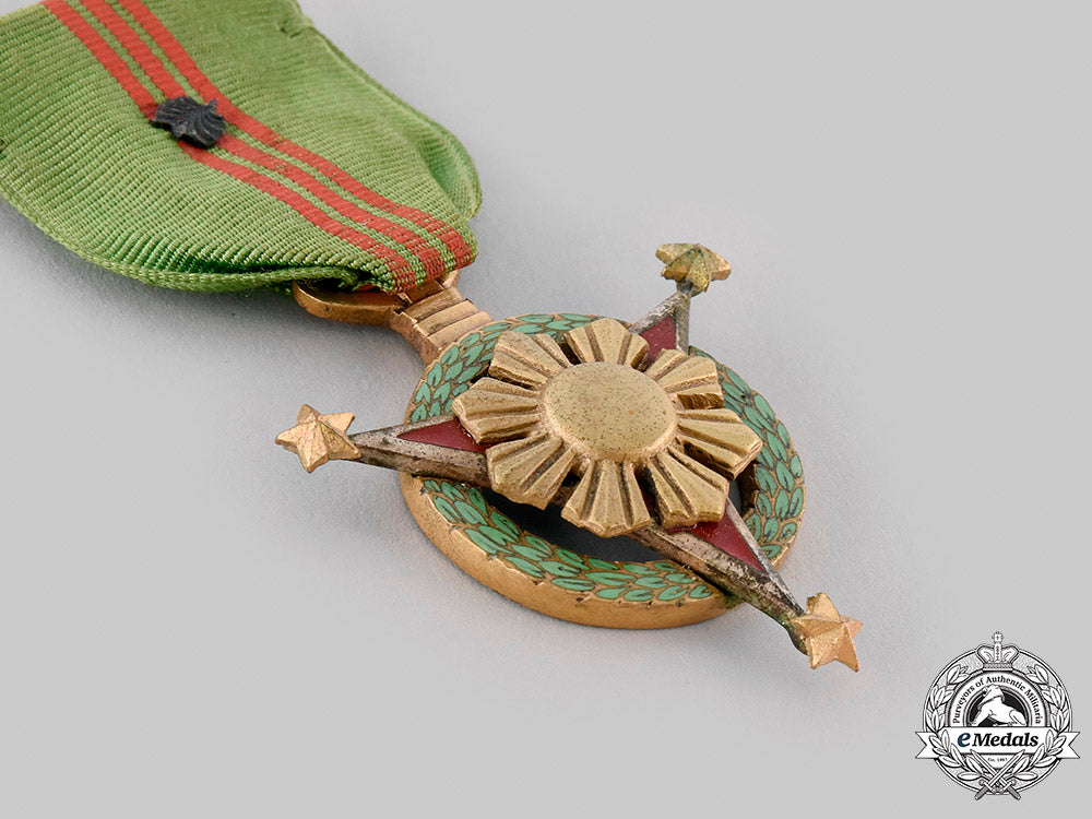 philippines,_republic._a_military_merit_medal,_c.1970_m19_21968