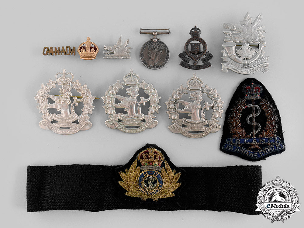 canada,_commonwealth._a_lot_of_eleven_badges&_insignia_m19_22230