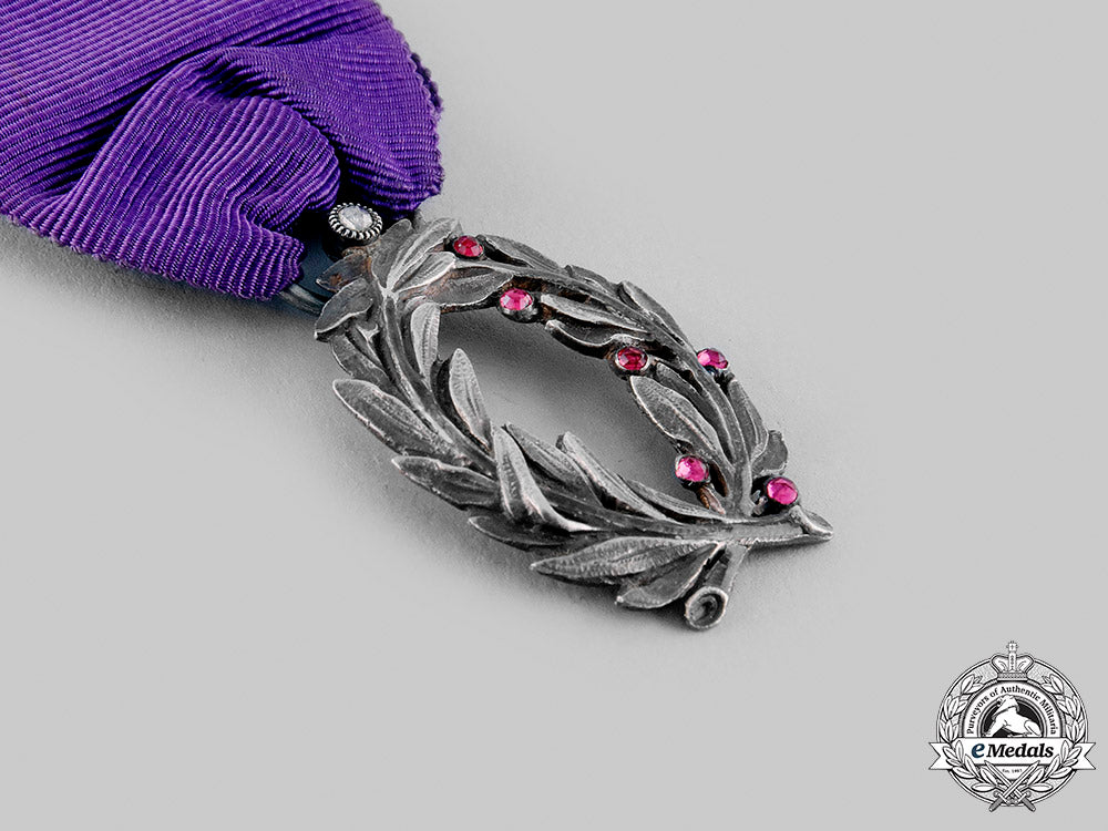 france,_iii_republic._a_decoration_of_academic_palms,_knight,_c.1920_m19_22433_1_1_1
