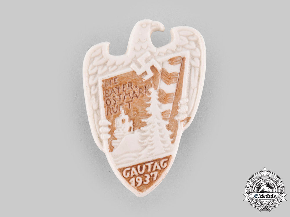 germany,_third_reich._a1937_bayerische_ostmark_gautag_badge,_by_f._thomas_m19_22567