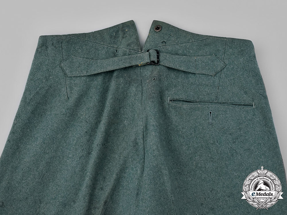 germany,_ordnungspolizei._a_pair_of_protection_police_trousers,_c.1942_m19_2346