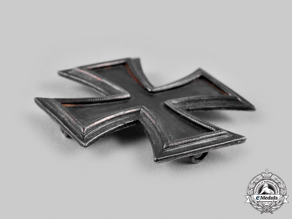 germany,_imperial._an1813_iron_cross_i_class,_museum_example_m19_24342