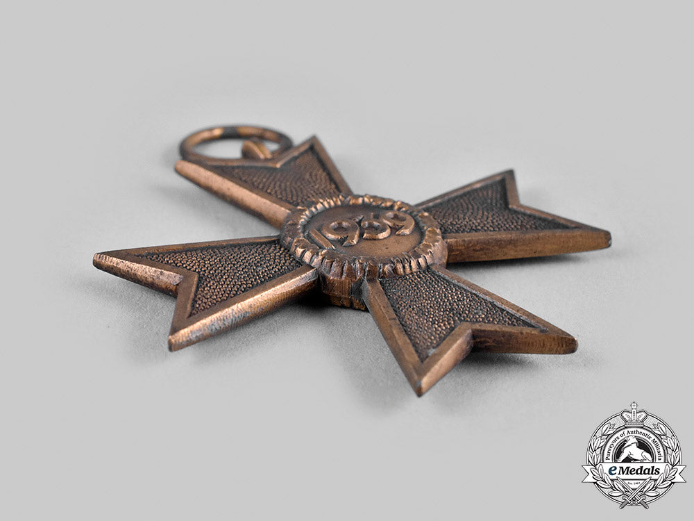 germany,_wehrmacht._two_war_merit_crosses,_ii_class,_by_jakob_bengel&_otto_zappe_m19_24377