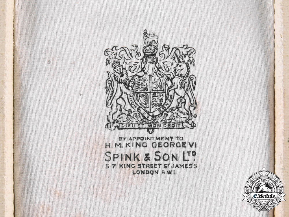 netherlands,_kingdom._an_airman's_cross_to_a_four_time_recipient,_english-_made,_c.1945_m19_24616_1_1