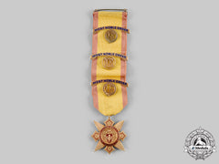 United States. A National Society Daughters Of The Barons Of Runnemede Badge In Gold, By J.e. Caldwell & Company