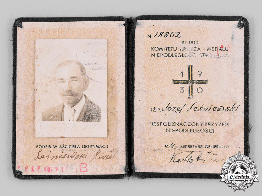 poland,_republic._an_polish_independence_group_attributed_to_josef_lesniedski_m19_24727