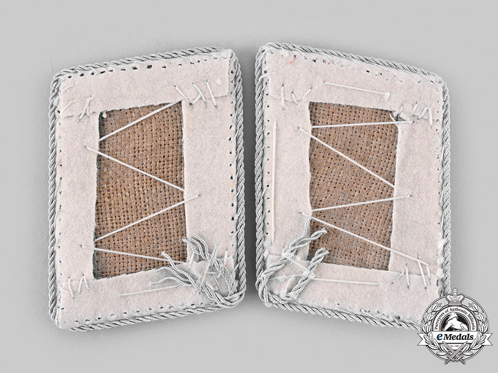 germany,_luftwaffe._a_rare_set_of1_st_fallschirm-_panzer_division“_hermann_göring”_musician_leutnant_collar_tabs_m19_24924