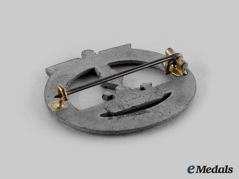 germany,_kriegsmarine._a_u-_boat_war_badge,_by_friedrich_orth_m19_25386