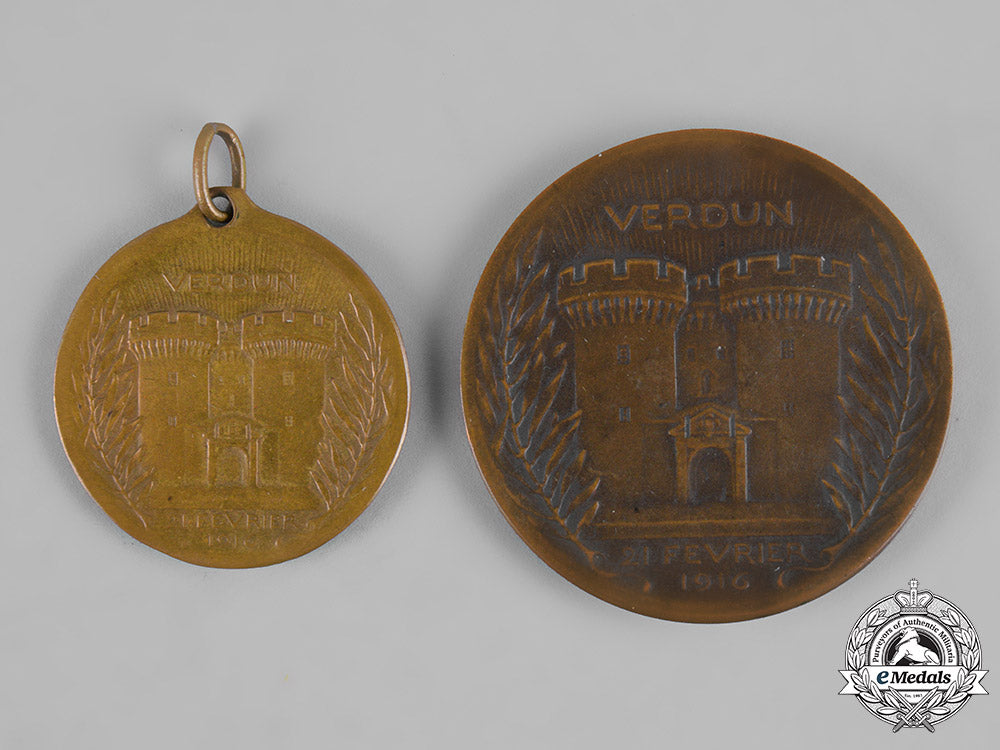 france,_republic._a_lot_of_badges&_medals_m19_2578