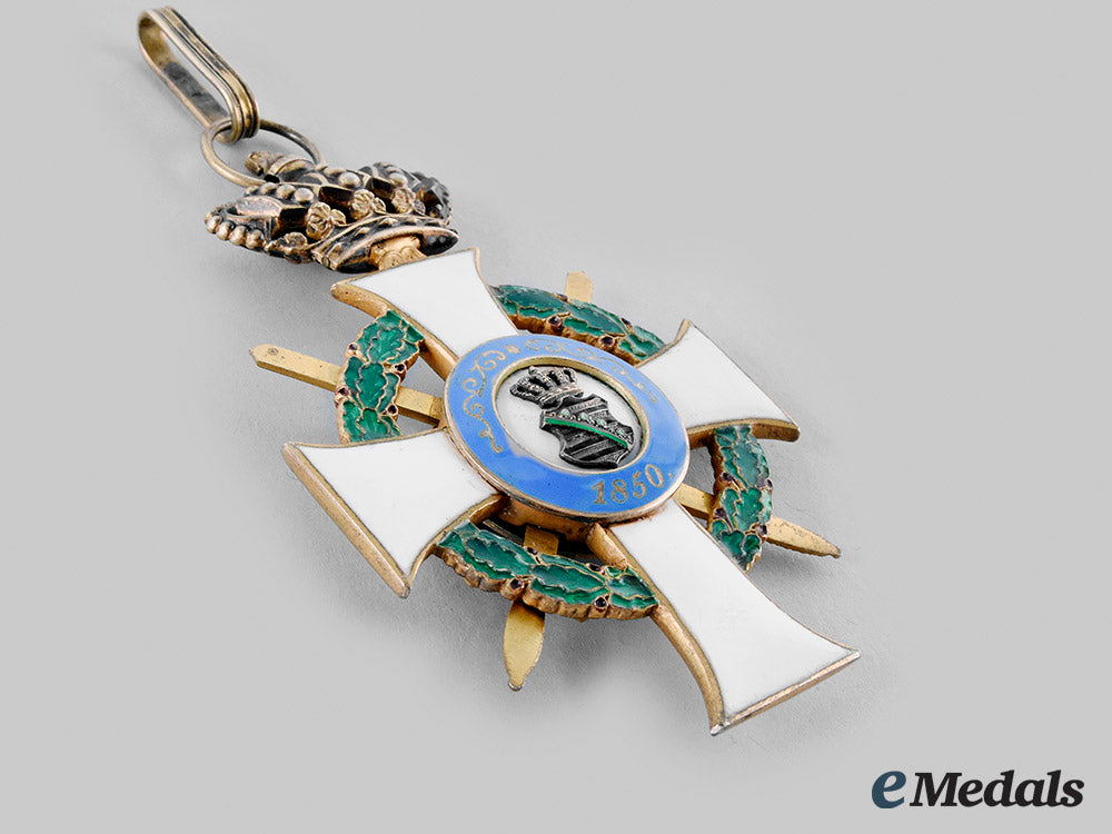 saxony,_kingdom._an_albrecht_order,_commander's_badge_with_swords&_crown,_c.1914_m19_25882