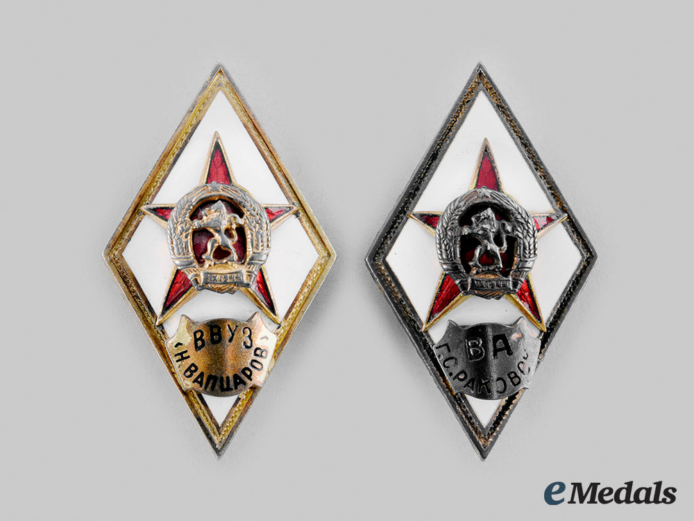 bulgaria,_people’s_republic._a_pair_of_military_academy_graduation_badges_m19_26357