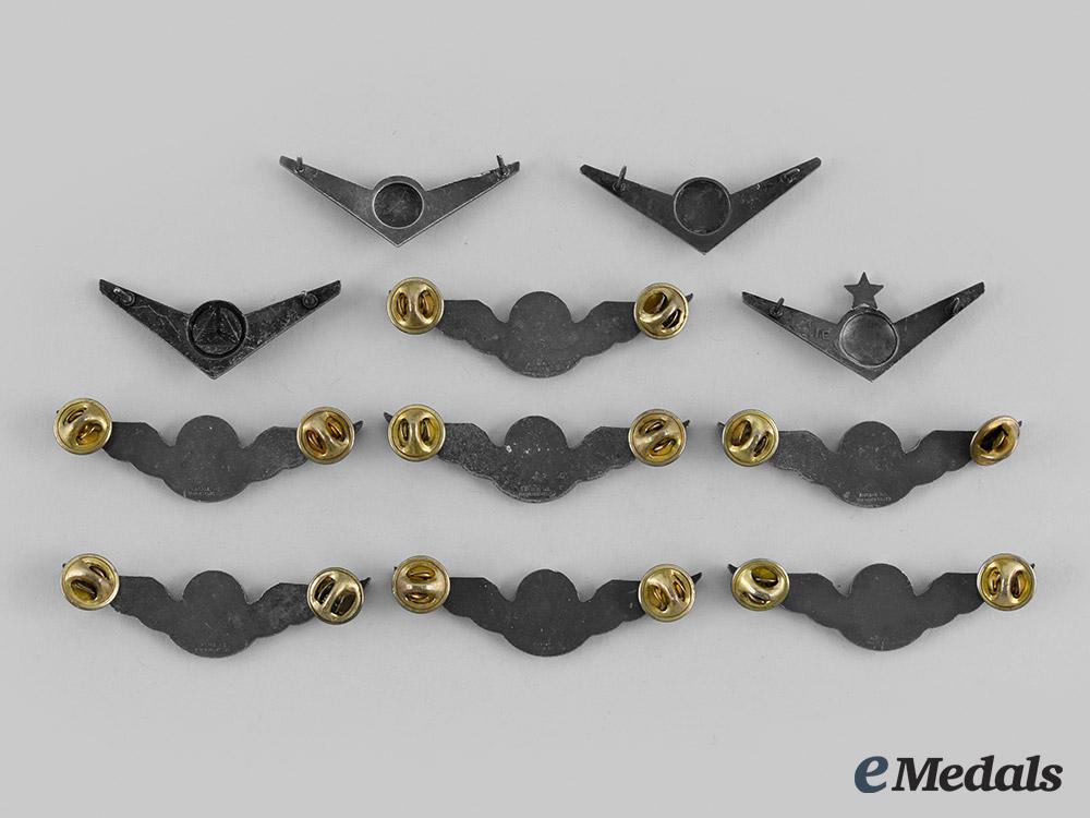 united_states._a_lot_of_eleven_reserve_officers'_training_corps(_rotc)_badges_m19_26668_1