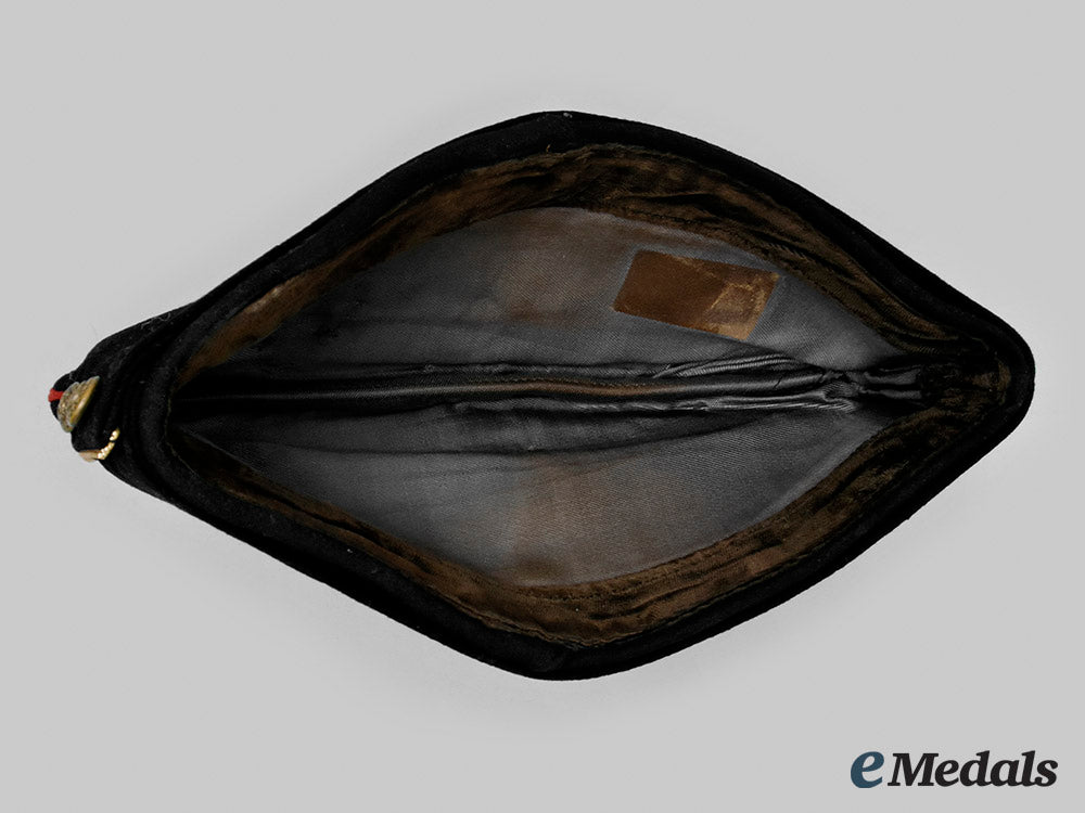 canada,_dominion._a_canadian_field_artillery"_canada_militia"_service_side_cap,_c.1920_m19_26701