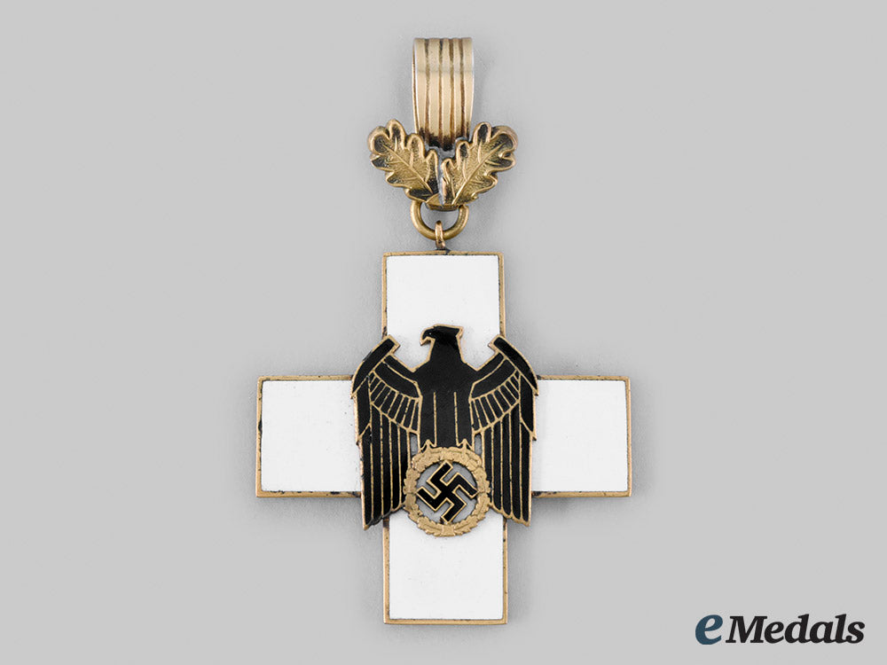 germany,_third_reich._a_social_welfare_decoration,_i_class_with_case,_by_gebrder_godet_m19_26981_1_1_1_1_1_1_1_1_1_1_1