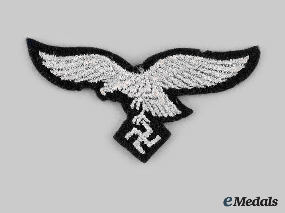 germany,_luftwaffe._a_herman_göring_division_unit_panzer_em/_nco_breast_eagle_m19_27218
