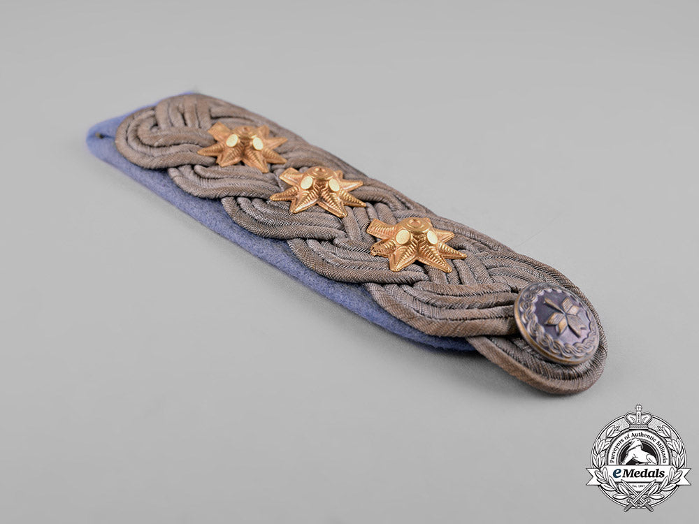 croatia,_independent_state._a_shoulder_board_of_an_air_force_colonel,_flying_units_m19_2730