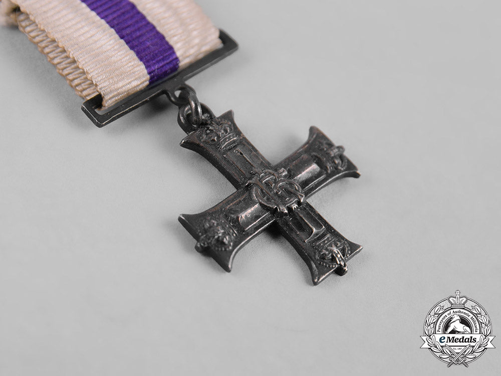 united_kingdom._a_lot_of_three_first_war_miniature_awards_m19_2782