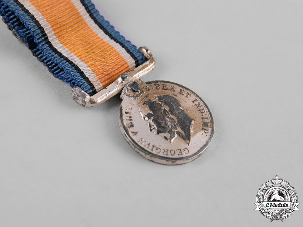 united_kingdom._a_lot_of_three_first_war_miniature_awards_m19_2783