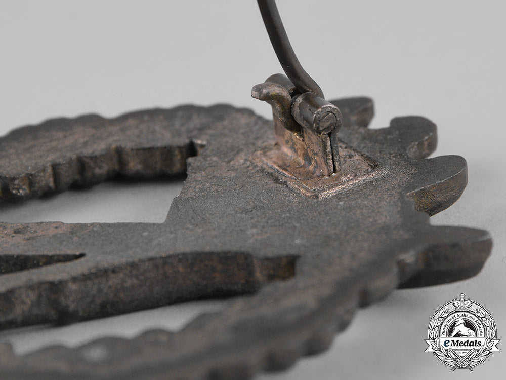 germany,_wehrmacht._an_infantry_assault_badge,_silver_grade,_by_rudolf_souval_m19_3945