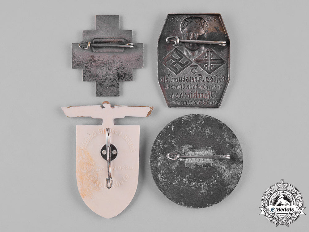 germany,_third_reich._a_lot_of_third_reich_period_badges_m19_4126