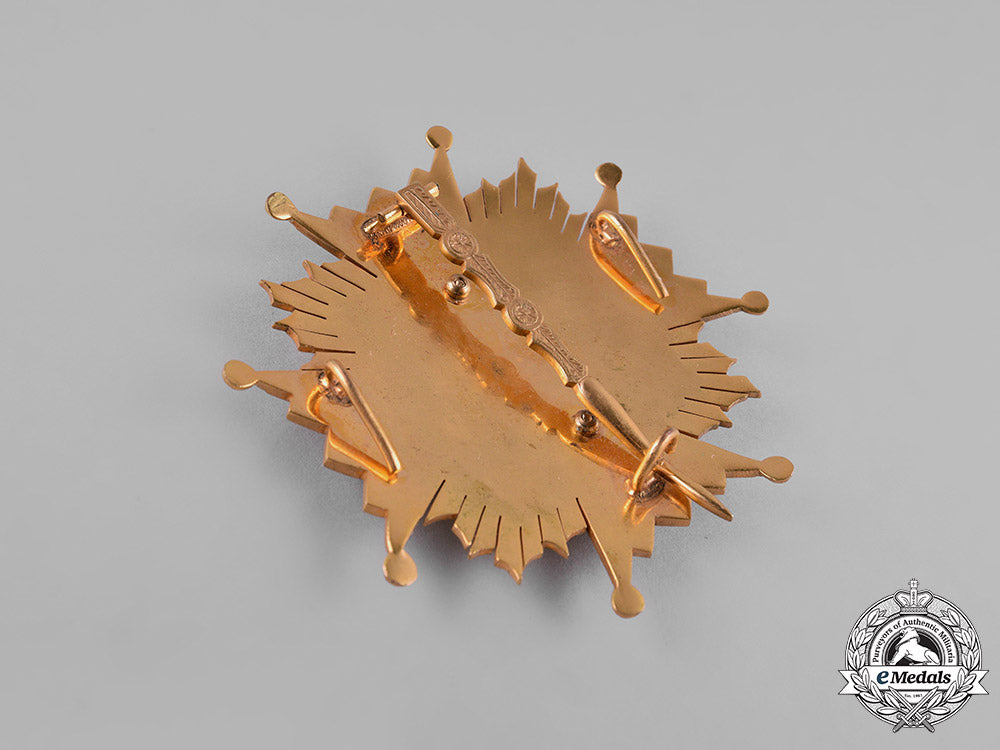 spain,_francoist_state._an_order_of_isabella_the_catholic,_breast_star,_c.1950_m19_6942