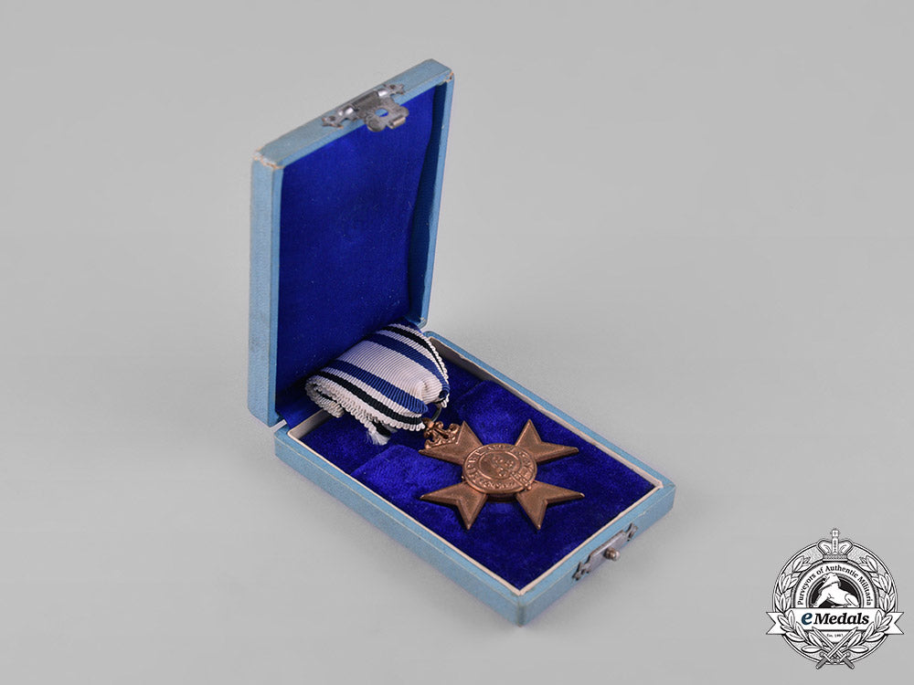 bavaria,_kingdom._an_order_of_military_merit,_war_merit_cross,_iii_class,_with_case_m19_7801
