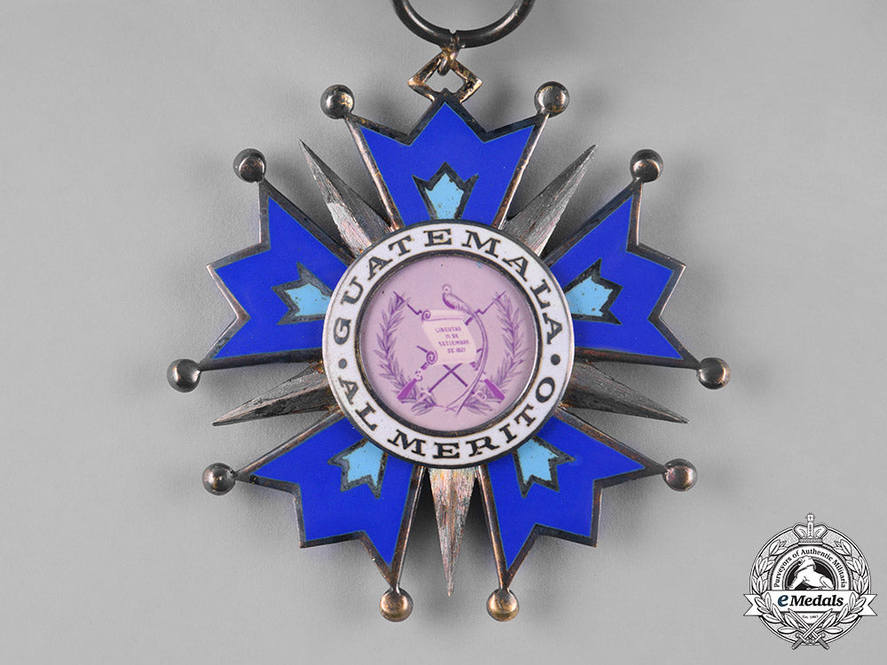 guatemala._an_order_of_quetzal,_grand_cross,_by_gardino_and_cravanzola,_c.1945_m19_8243