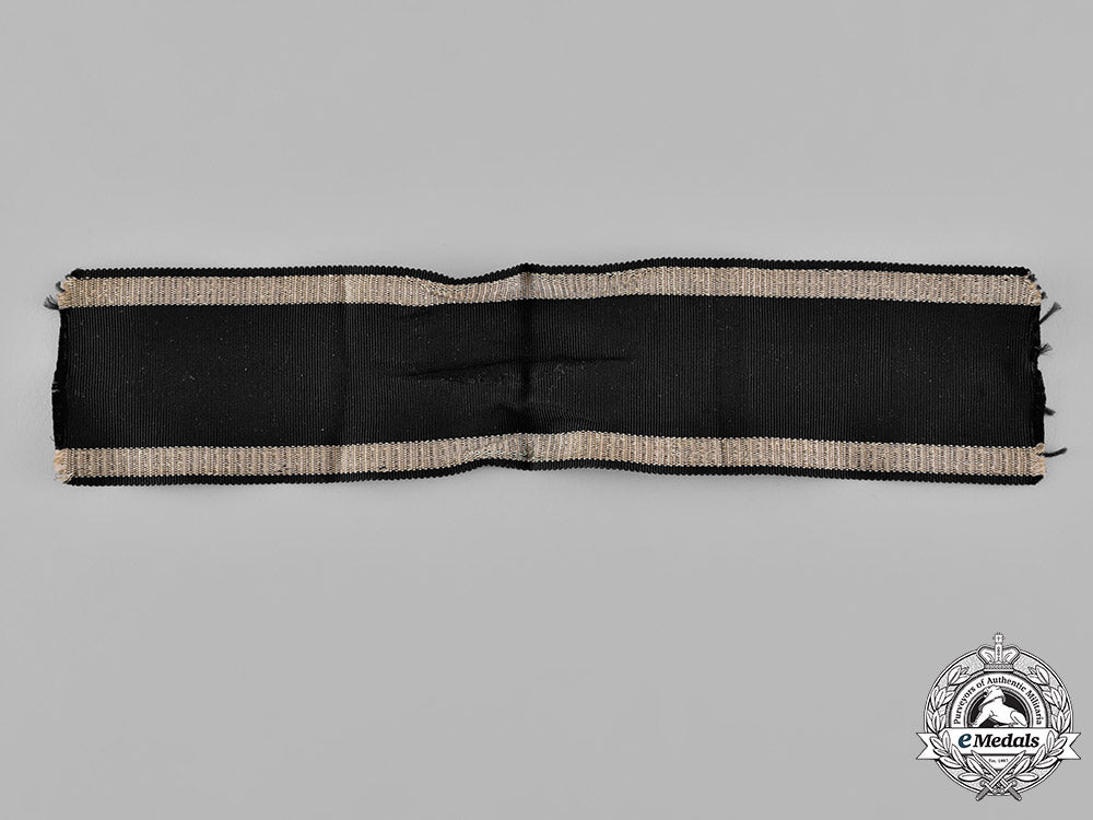 prussia,_kingdom._a_pour-_le-_mérite_ribbon,_c.1918_m19_8999