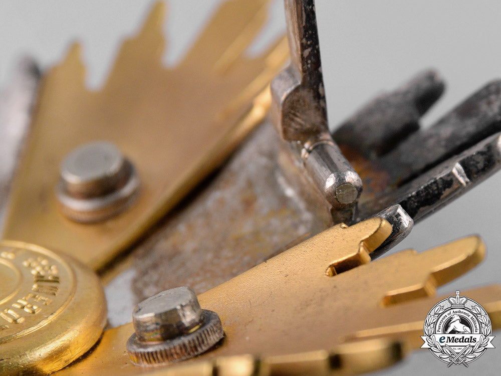 bulgaria,_kingdom._an_order_of_military_merit,_i_class_star,_by_johann_schwerdtner,_c.1940_m19_9614