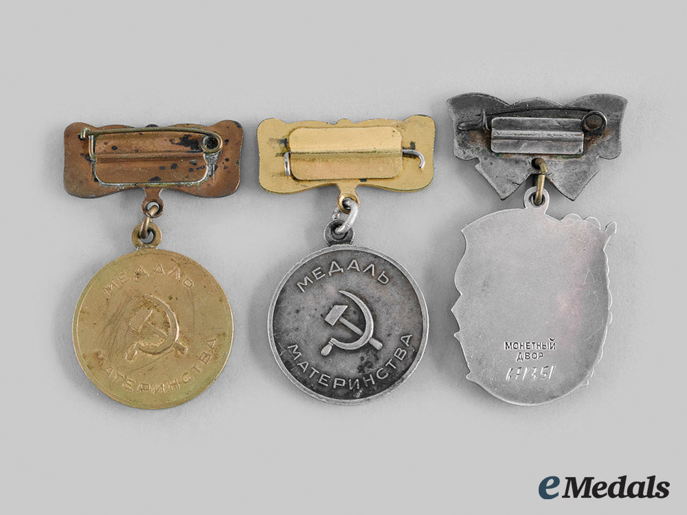 russia,_soviet_union._three_motherhood_awards_m20_00142_1_1_1