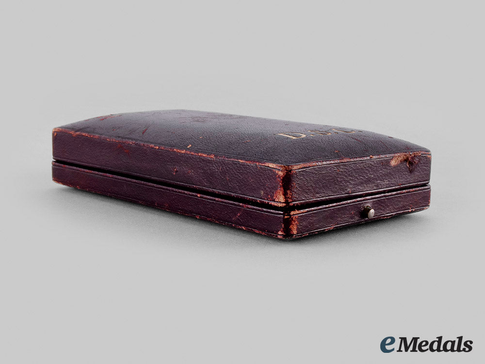 united_states._an_army_distinguished_service_cross_case,_c.1918_m20_00854_1