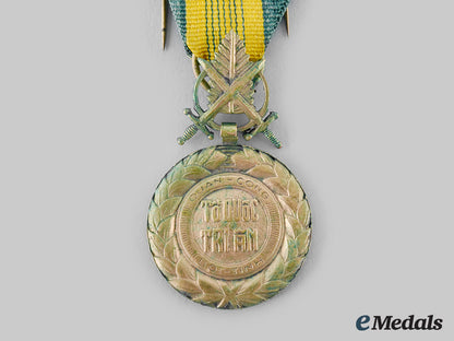vietnam,_republic._a_military_merit_medal,_ii_republic_version_m20_01175_1