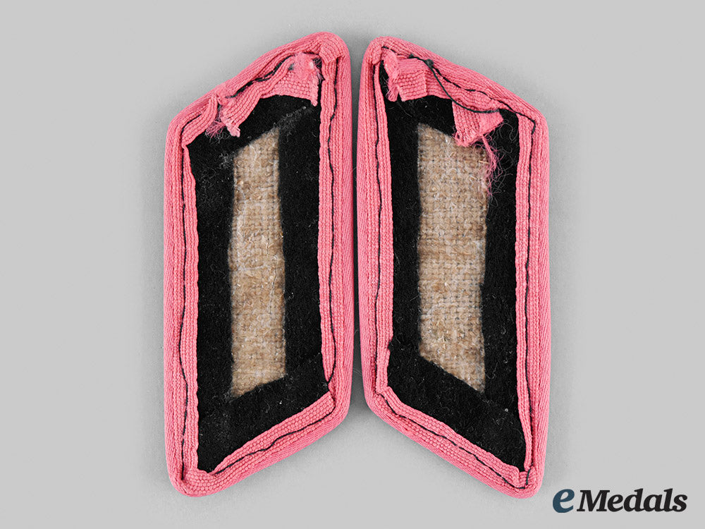 germany,_heer._a_set_of_panzer_personnel_collar_tabs_m20_01641_1