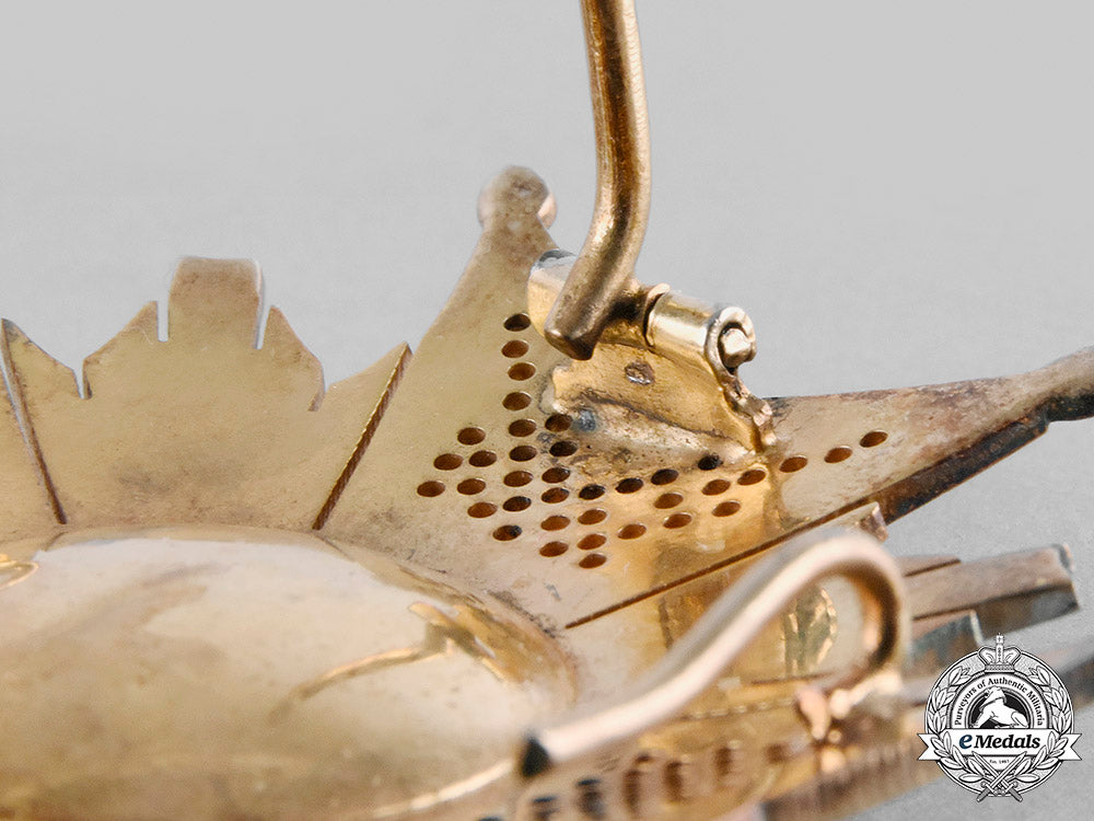 spain,_fascist_state._a_royal_and_military_order_of_st_hermenegildo,_commander,_c.1955_m20_082_emd1304_1