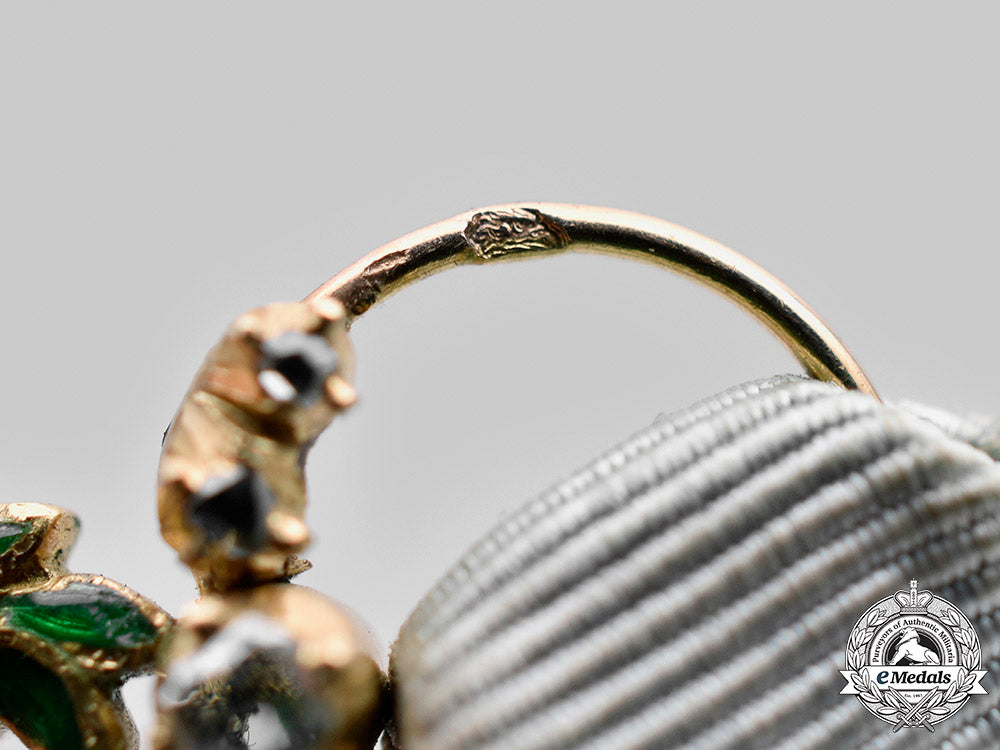 french,_colonial._an_order_of_the_black_star,_grand_officer_miniature_in_gold_and_diamonds,_m20_1060m20_048_mnc0393_1