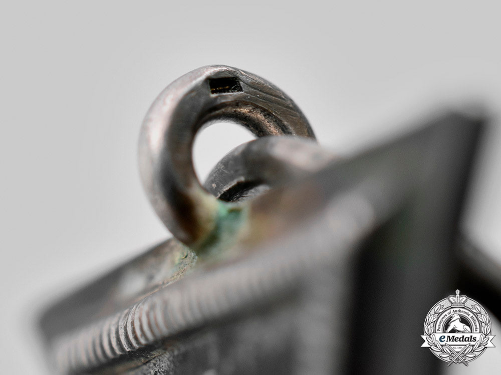 germany,_imperial._a1914_iron_cross_ii_class_for_non-_combatants_m20_1800_mnc5820