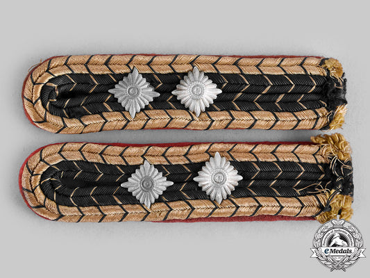 germany,_third_reich._a_pair_of_german_national_railway_shoulder_boards_m20_1926_emd0493_1_1