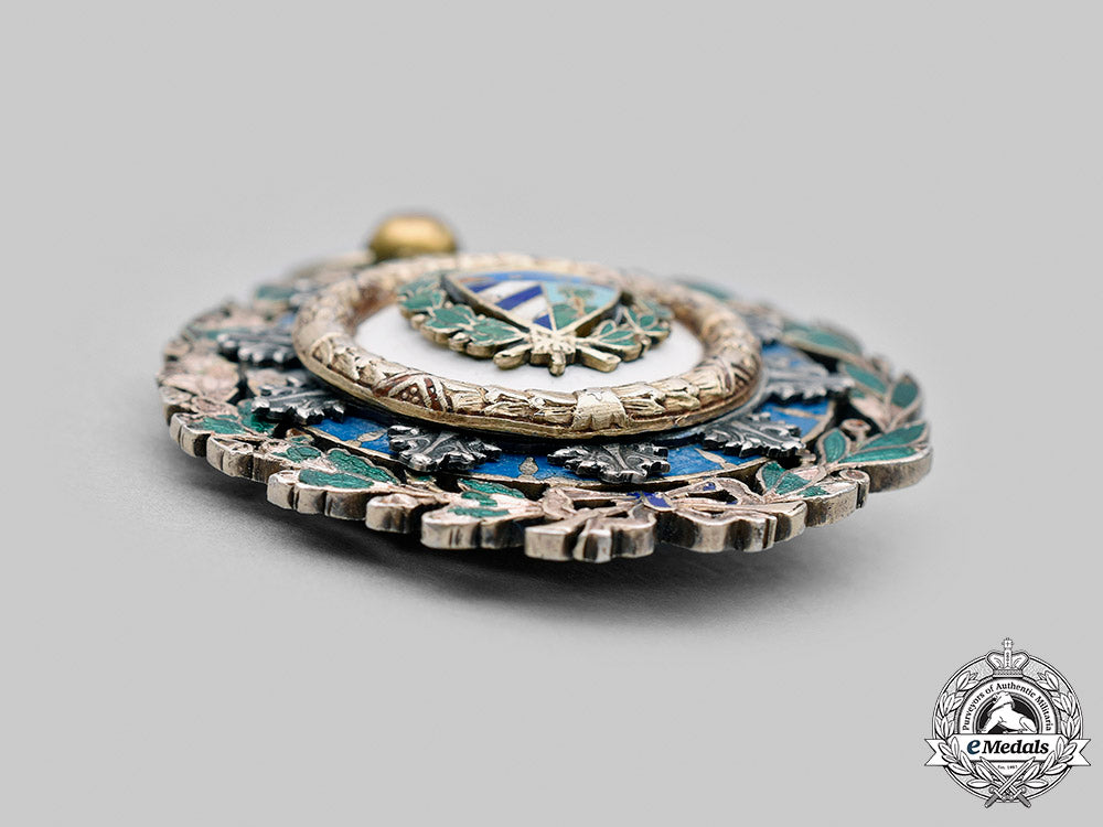 cuba,_republic._an_order_of_carlos_manuel_de_cespedes,_knight_m20_2096_mnc7198_1