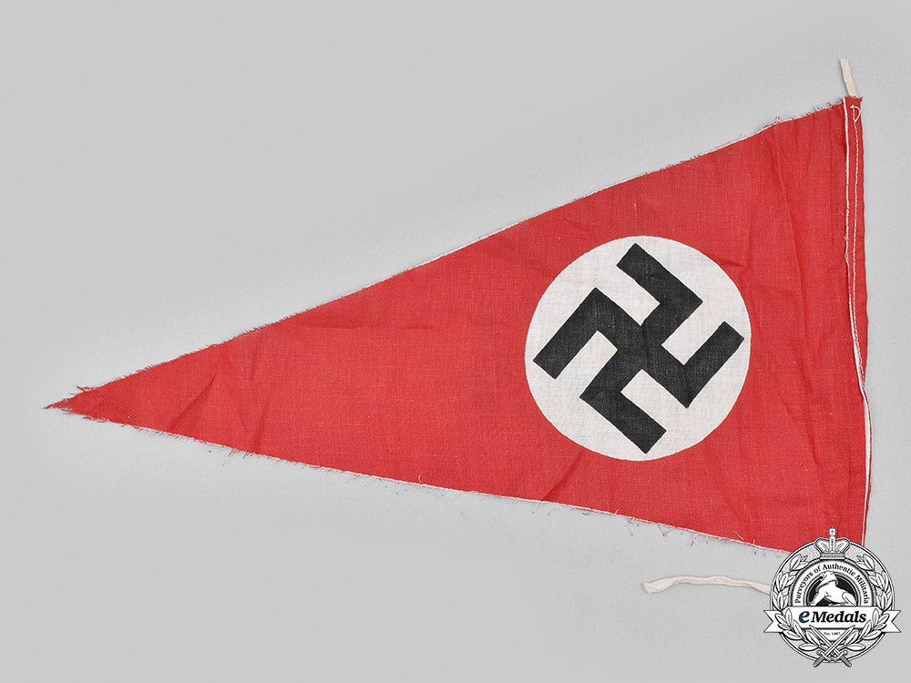 germany,_nsdap._a_pair_of_nsdap_flag_pennants_m20_2149_mnc7208_1