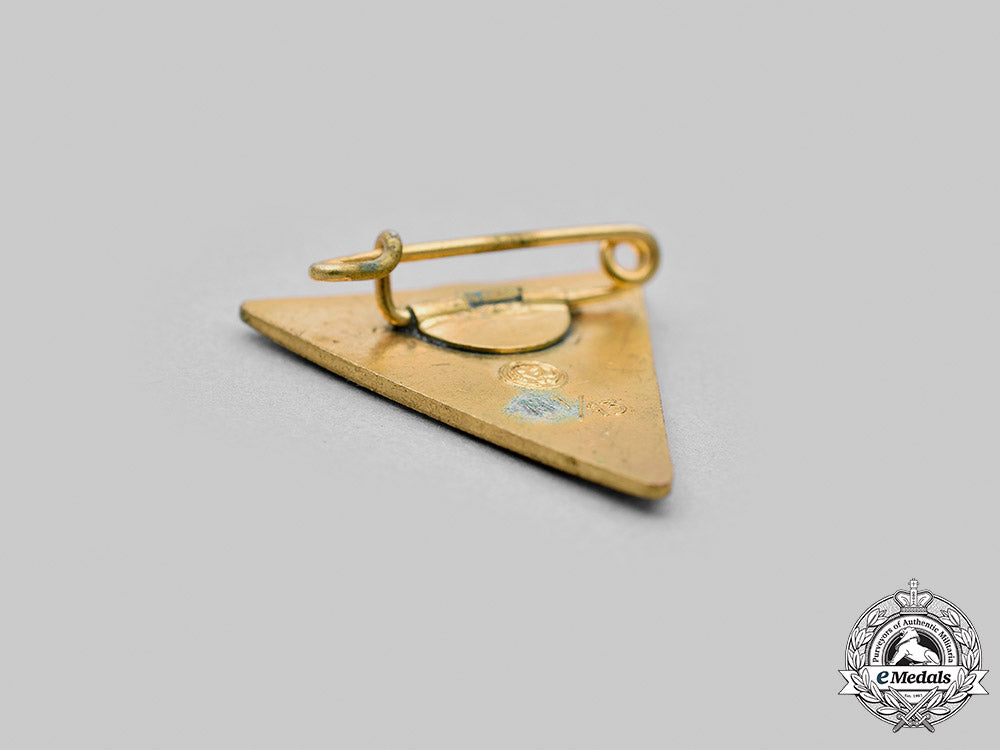 germany,_third_reich._a_national_socialist_women’s_league_membership_badge,_by_l._christian_lauer_m20_2246_mnc8021_1